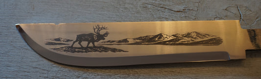 Stor kniv med reinsdyr