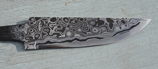Håndsmidd damask knivblad